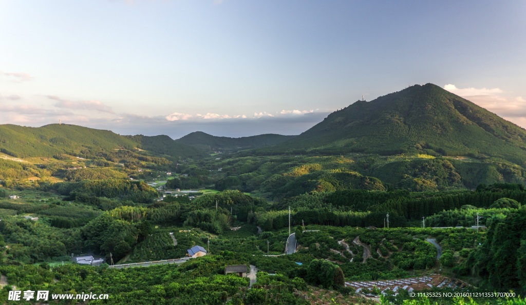 山峦景观
