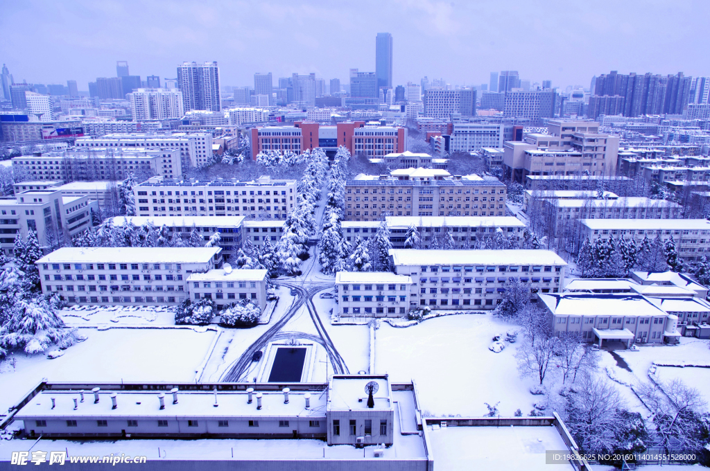 中科大唯美雪景