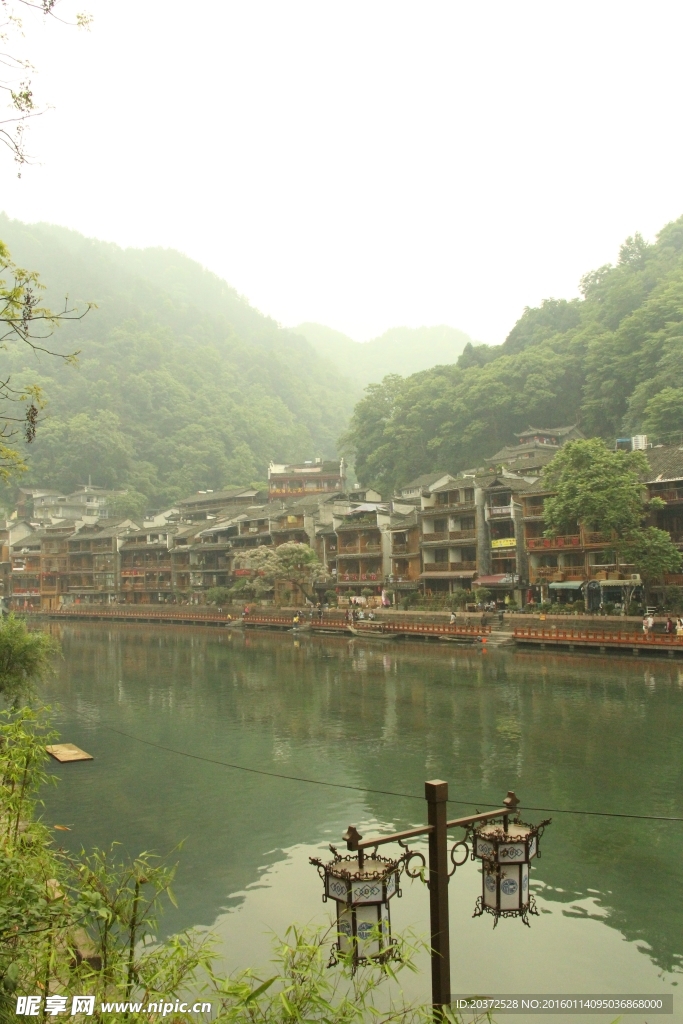 凤凰古城