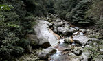 山涧溪水