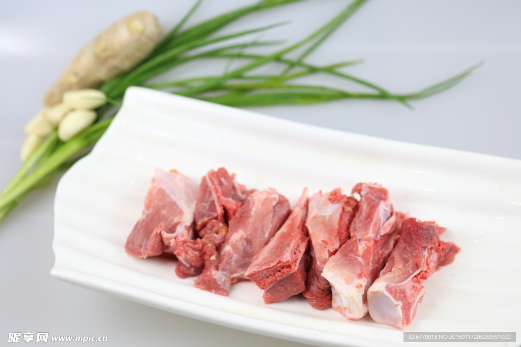 带肉扇骨