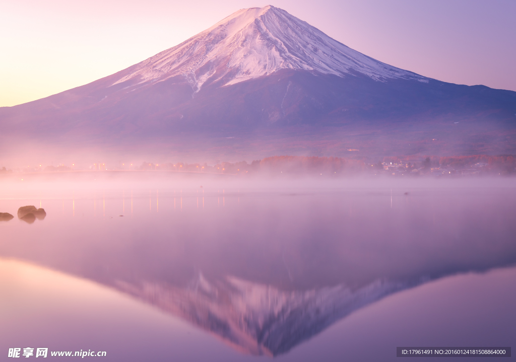 富士山下