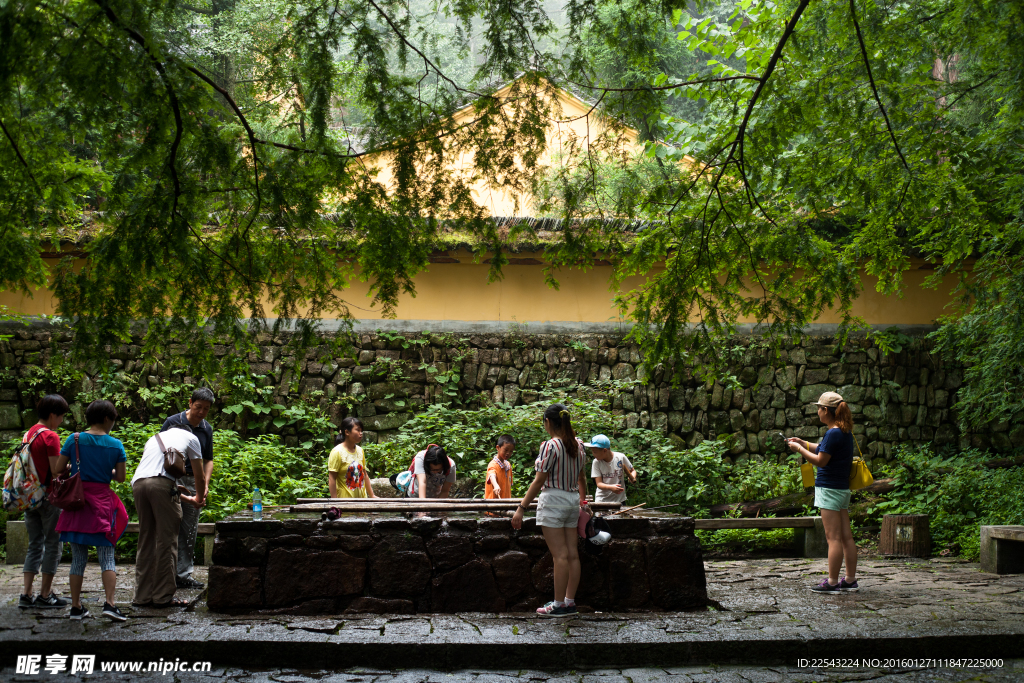 禅源寺饮水台