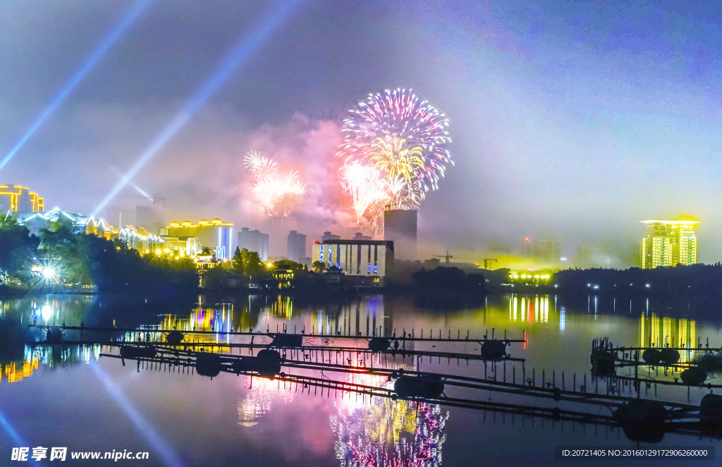 夜景 烟花