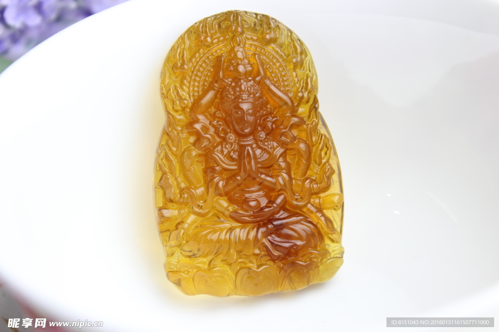 万福琥珀