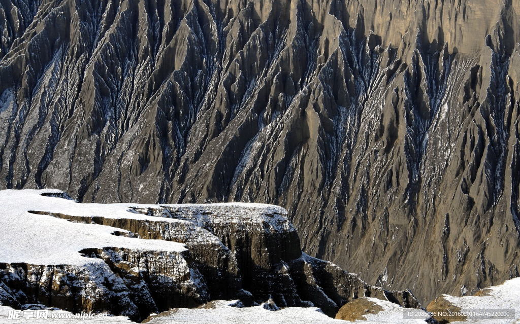 峡谷