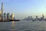 上海黄浦江畔黄昏风景