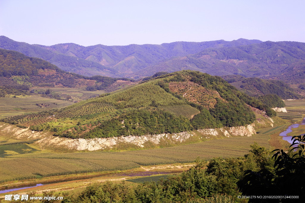 山峰