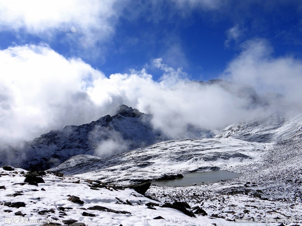 雪山