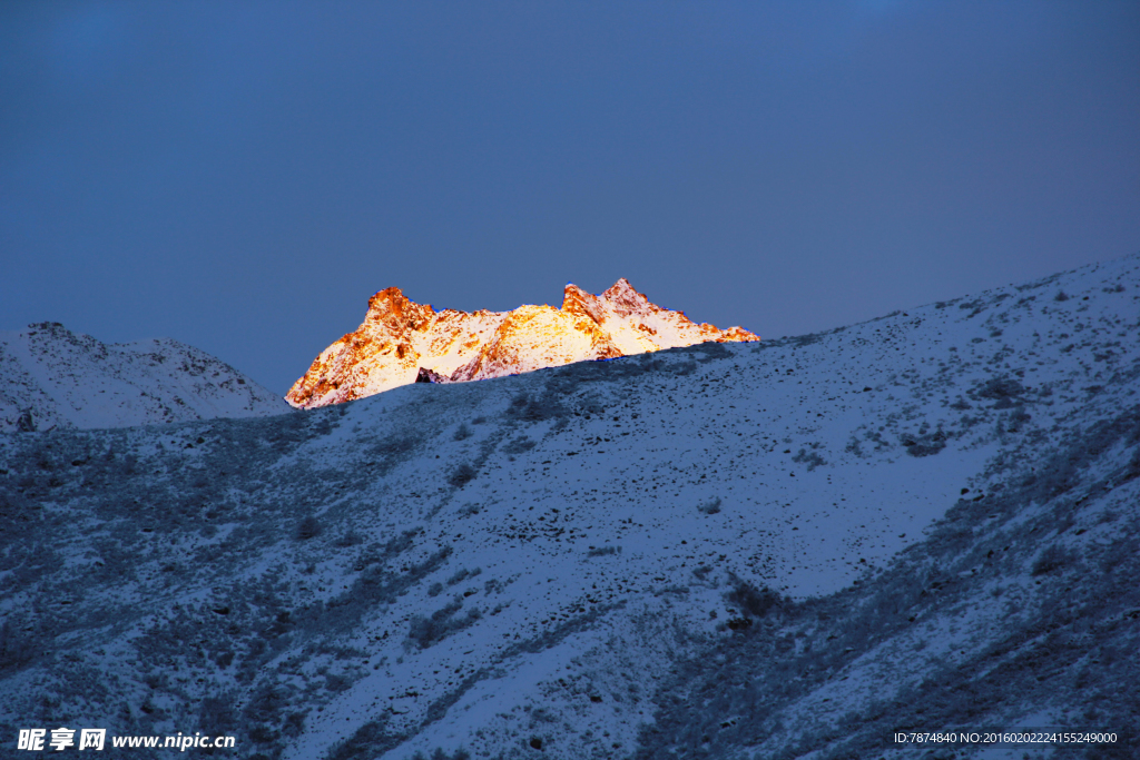 贡嘎雪山