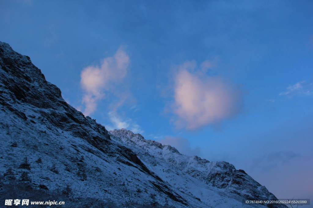 贡嘎雪山