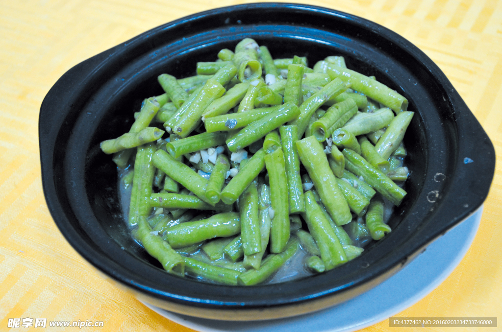 焖豆角