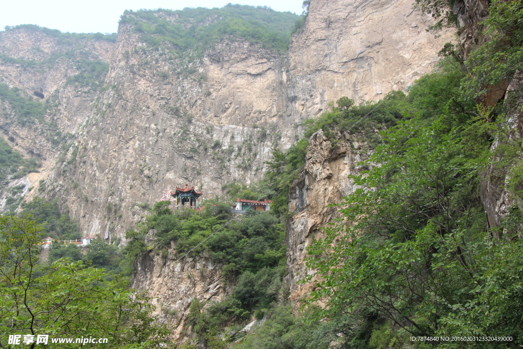 圣莲山风光