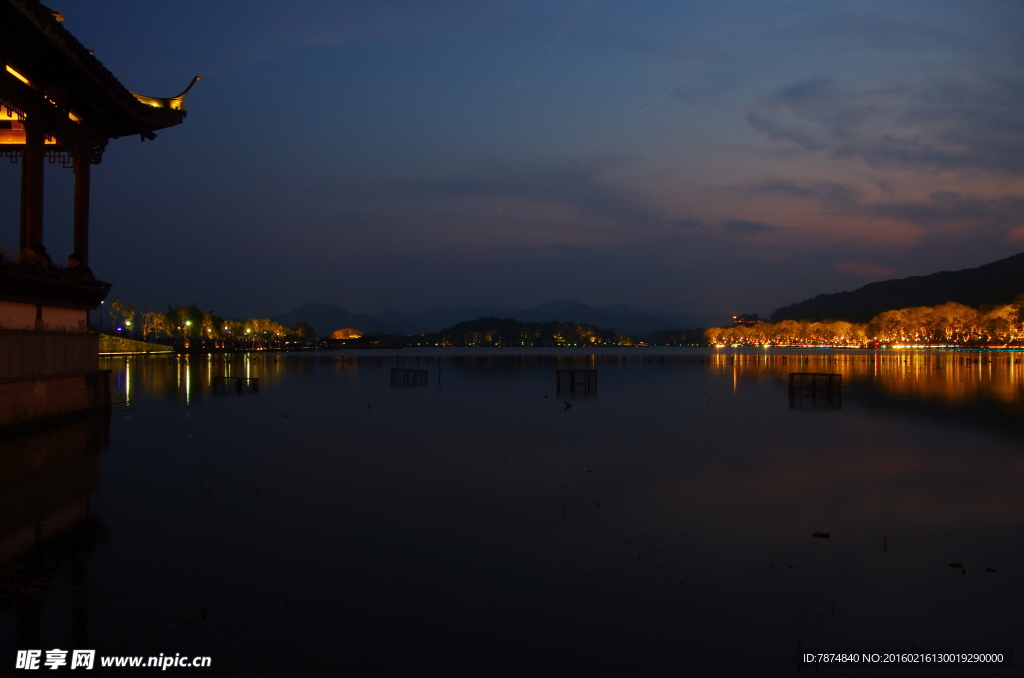 西湖夜景