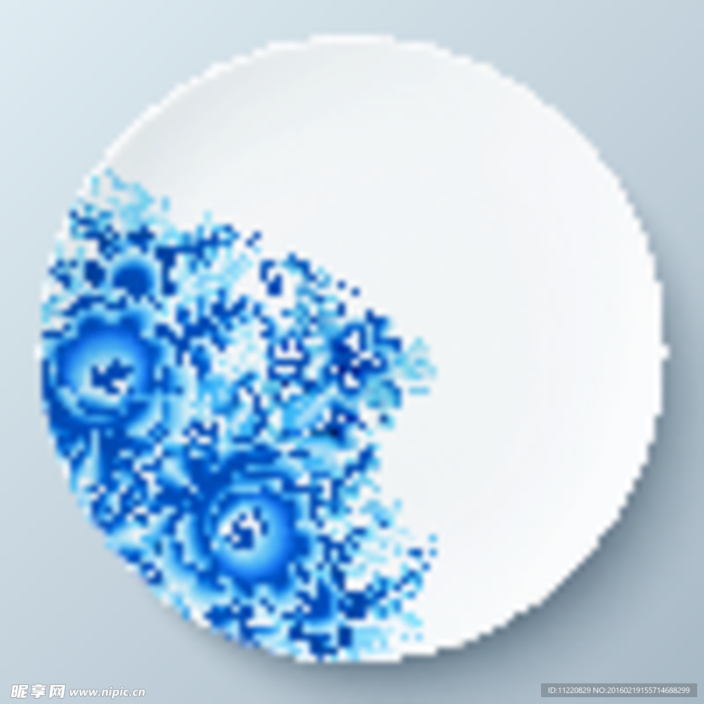 蓝花装饰白瓷盘矢量素材