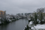 小河雪景
