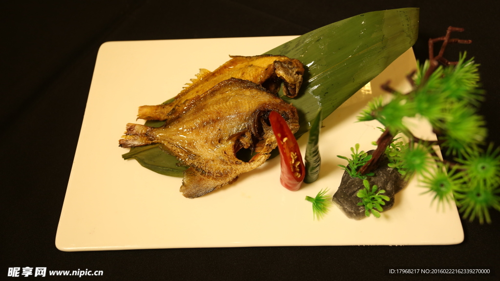 糖醋鲳鱼