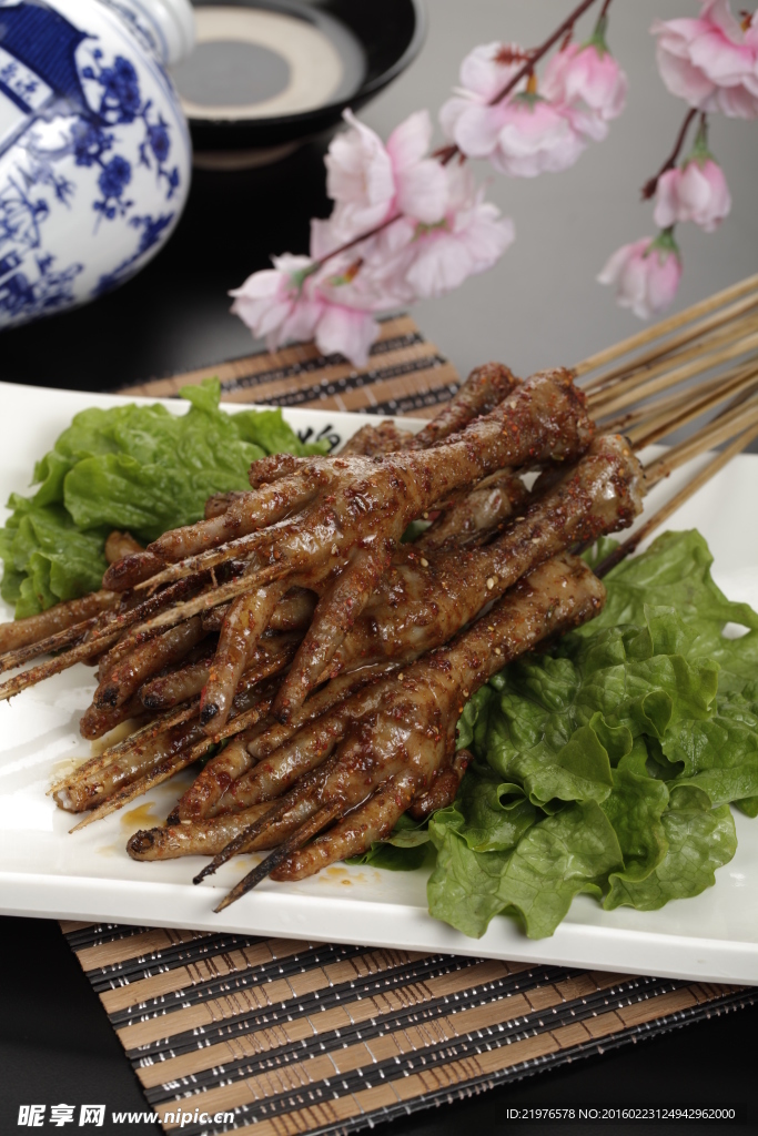 烤鸡爪鸡手