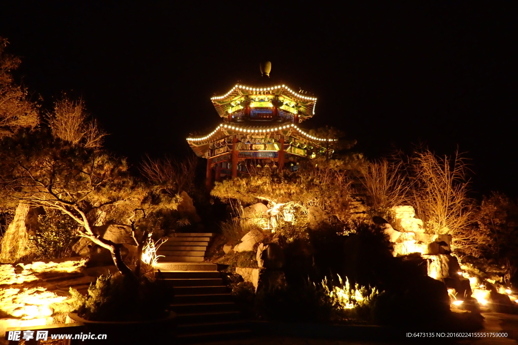 亭子夜景