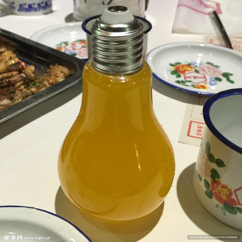 美食 饮料 灯泡 汽水