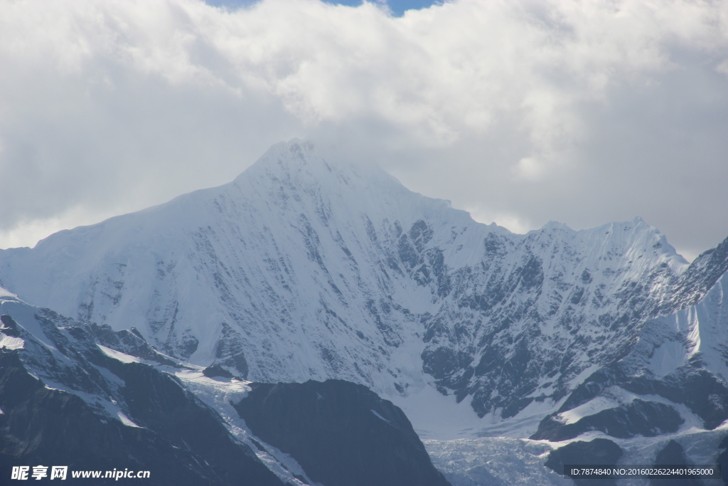 梅里雪山