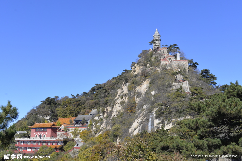 盘山挂月峰