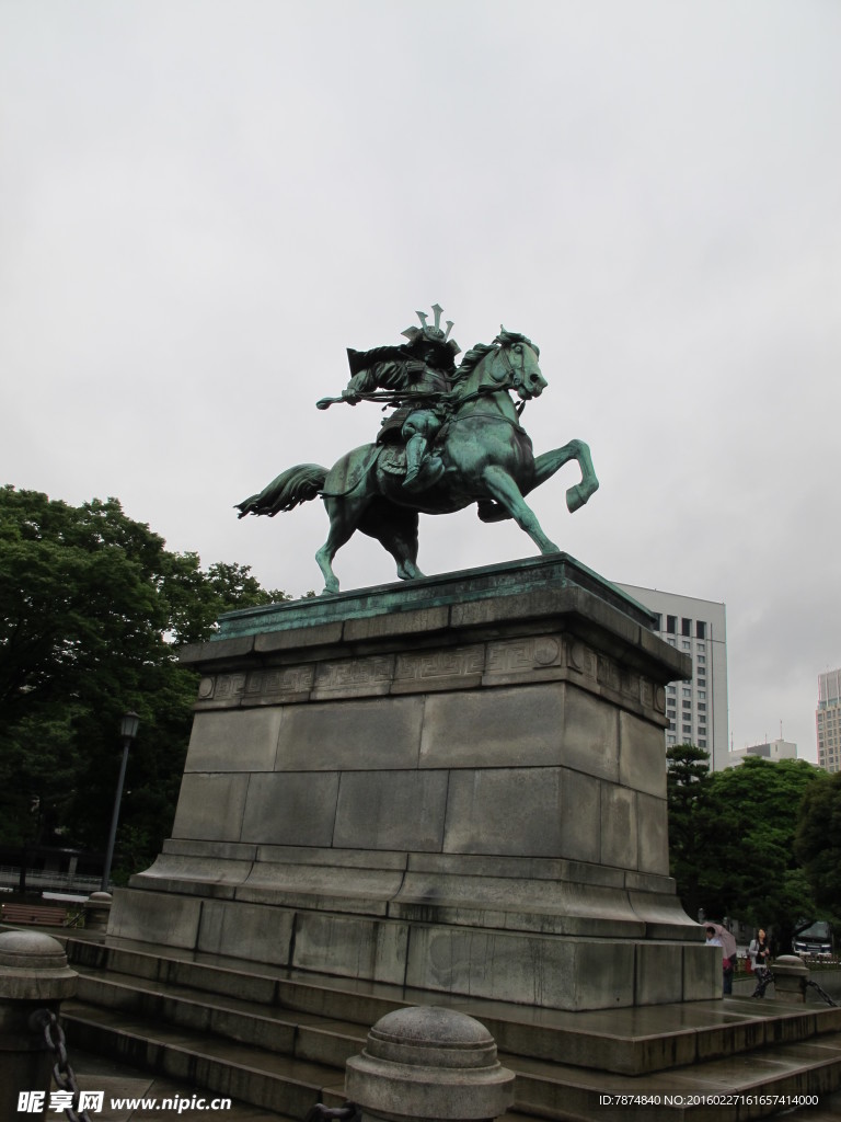 日本公园雕像