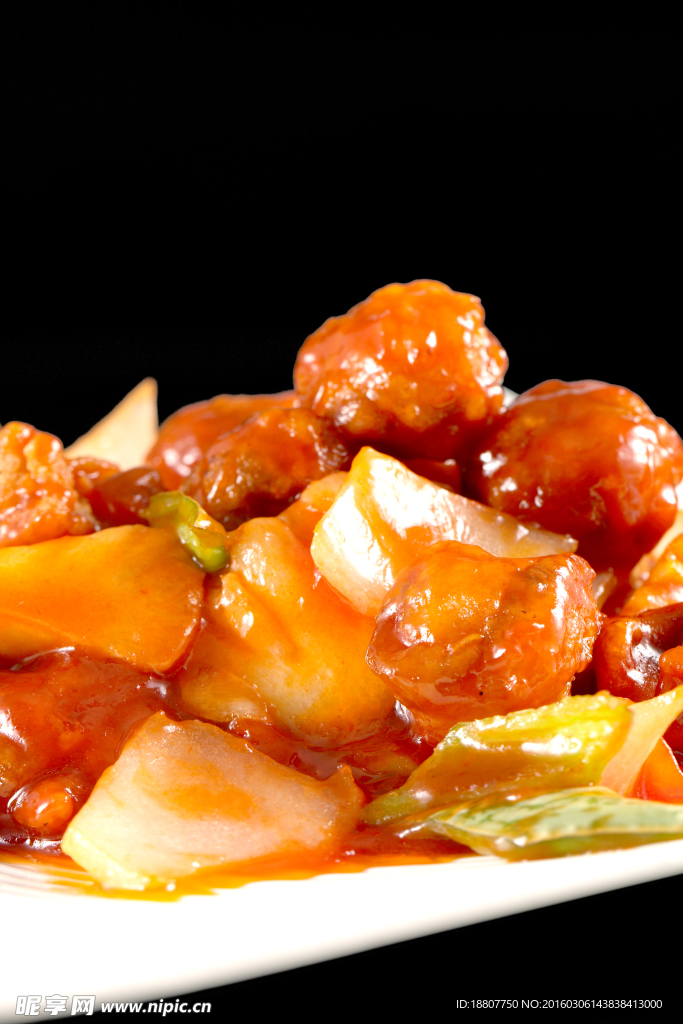 菠萝咕咾肉近照