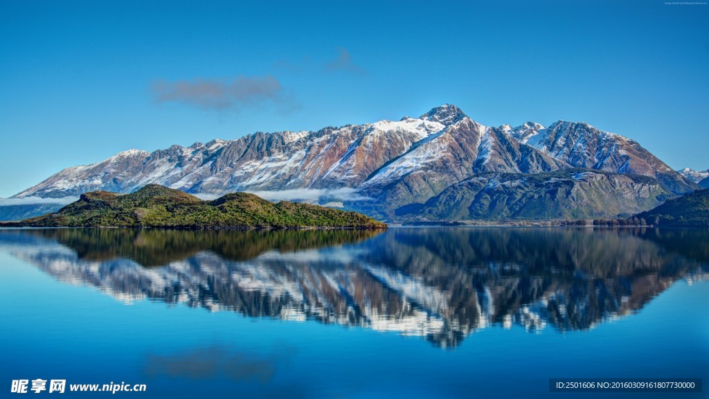 高山湖泊