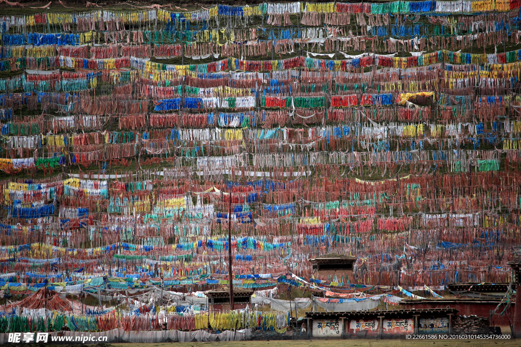 经幡远景