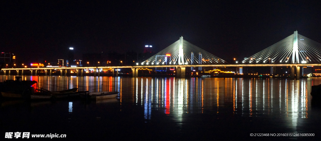 银盆岭大桥夜景