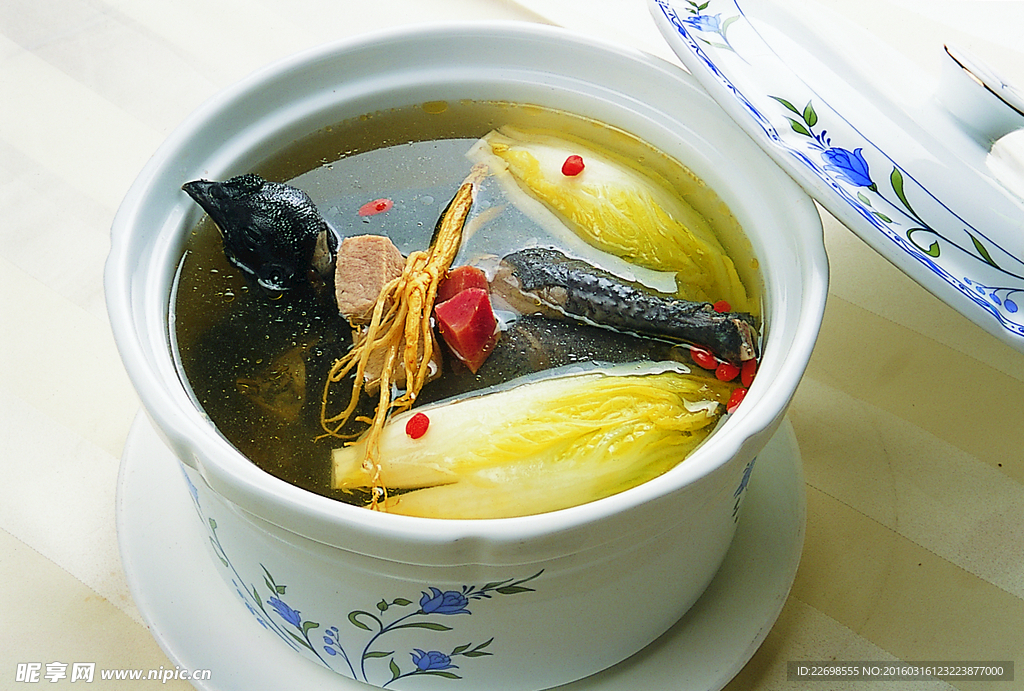 原汁大白菜炖竹丝鸡