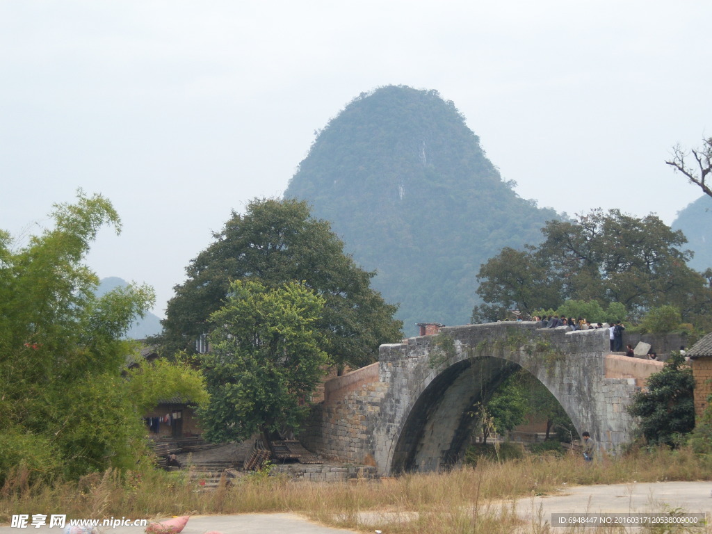 桂林阳朔遇龙河风景