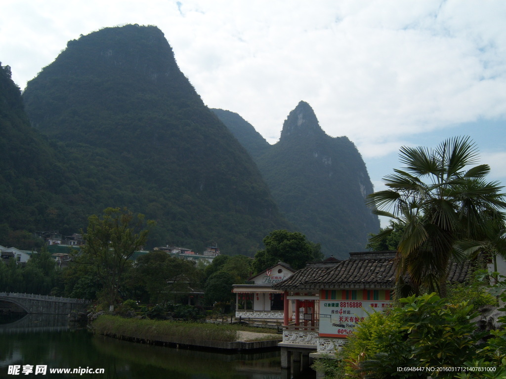 桂林阳朔遇龙河