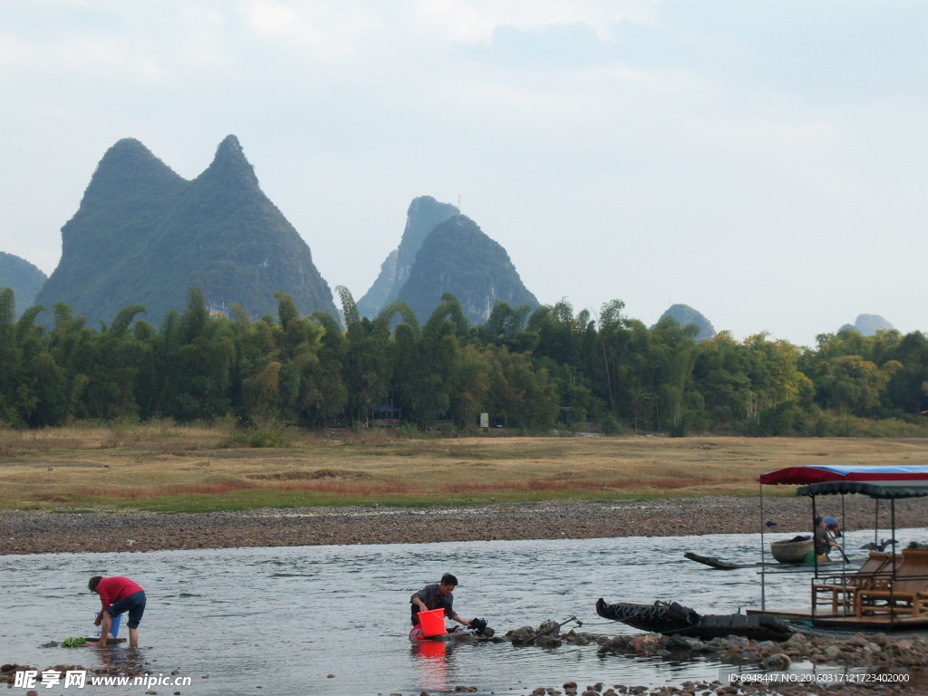 桂林阳朔漓江风景