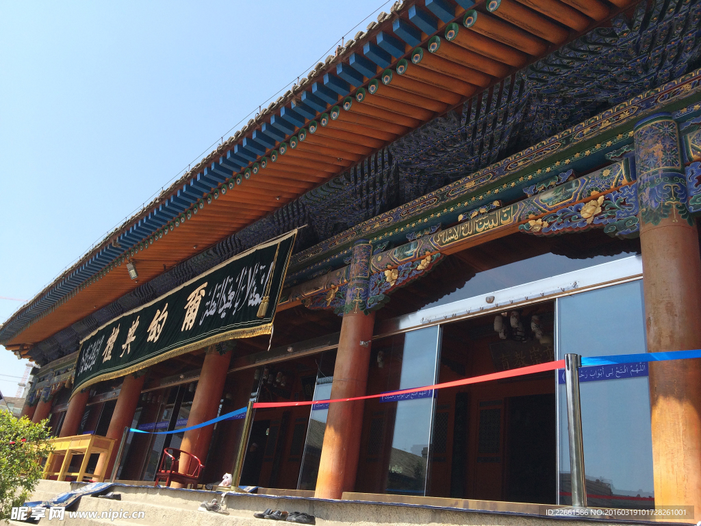 东关大寺内部