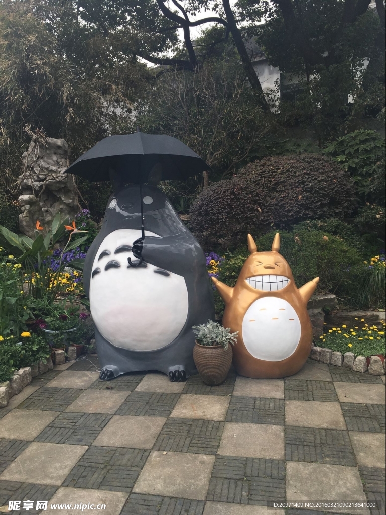 景区龙猫