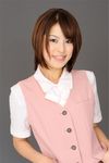 年轻美女