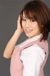 年轻美女