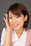 年轻美女
