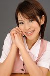 年轻美女