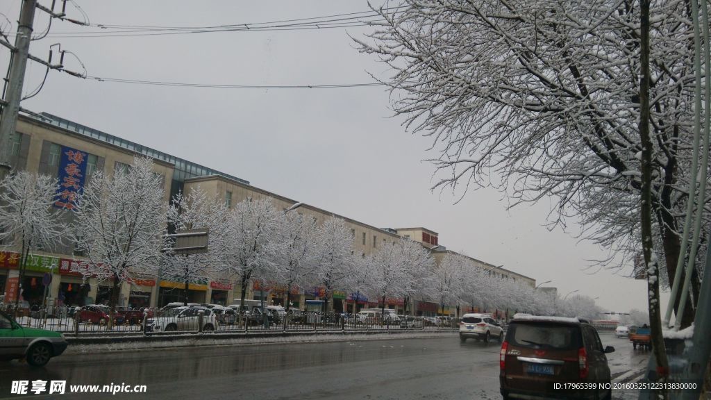 雪中街景