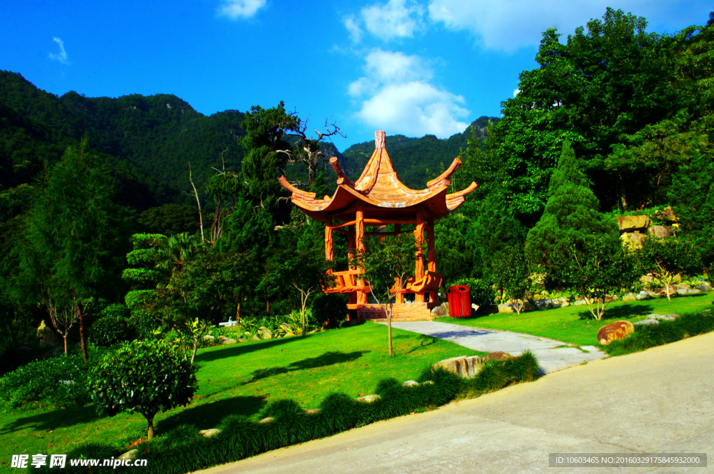 阴那山 灵光寺