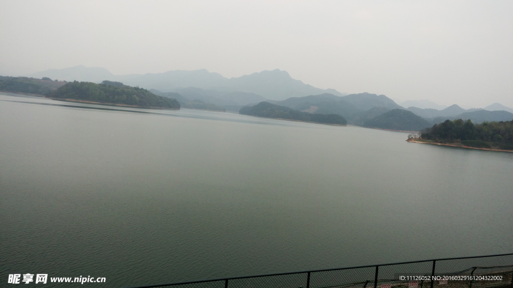 东白湖