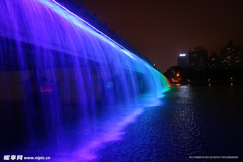 南湖夜景