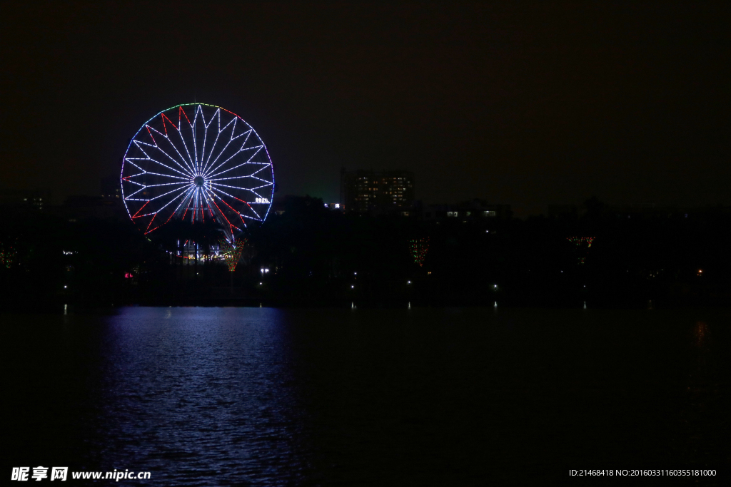 南湖夜景