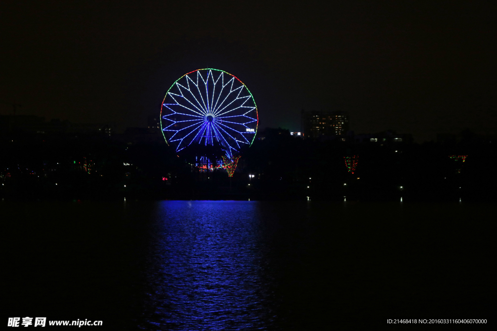 南湖夜景