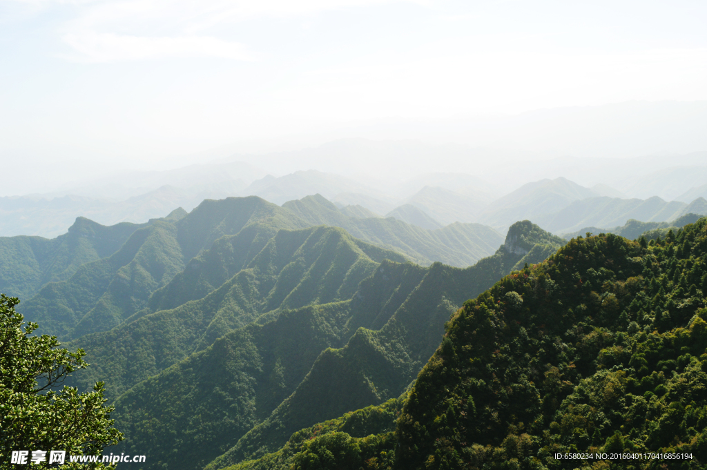 山峰