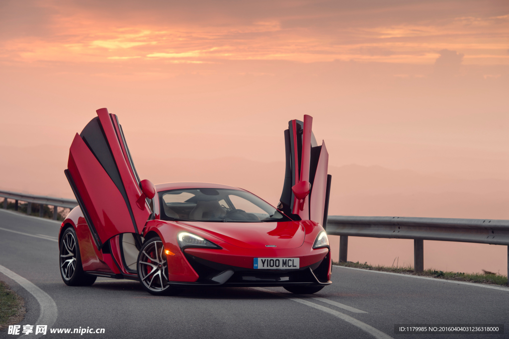 迈凯轮570S McLaren