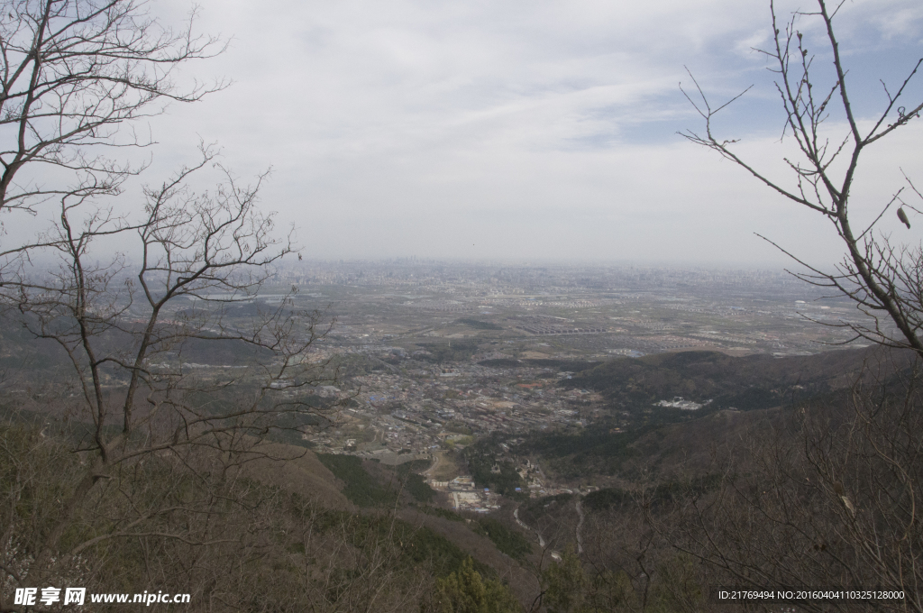 群山